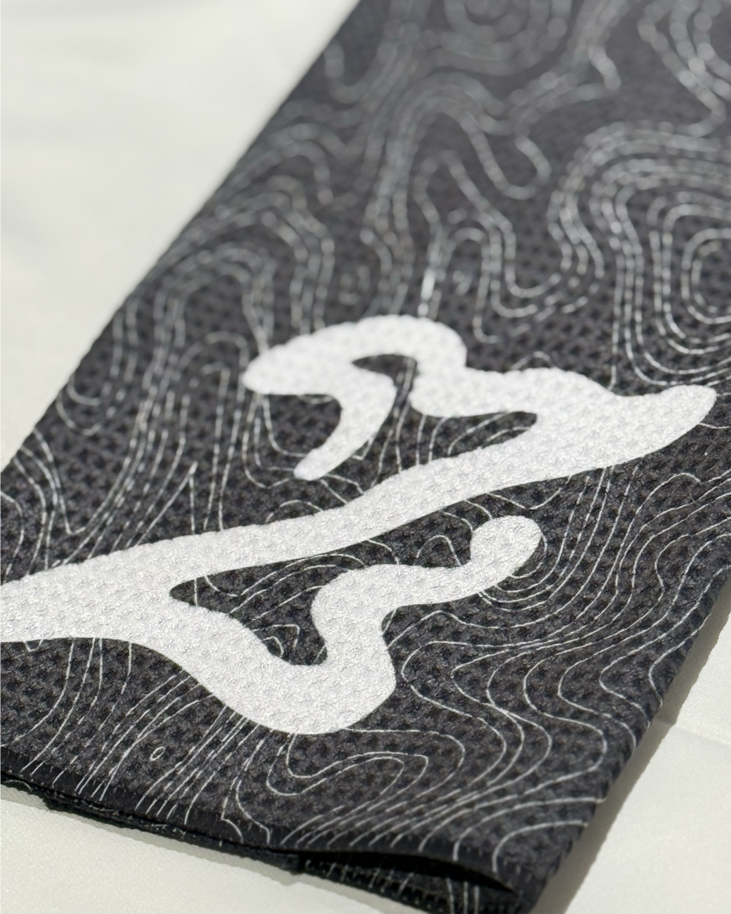 Zoysia Golf Towel -Topo