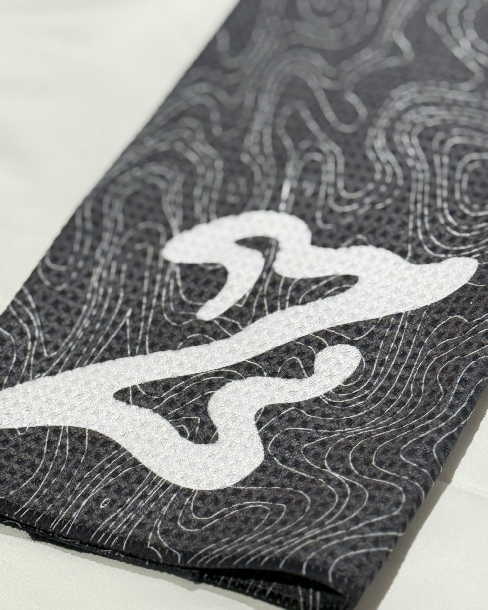 Zoysia Golf Towel -Topo
